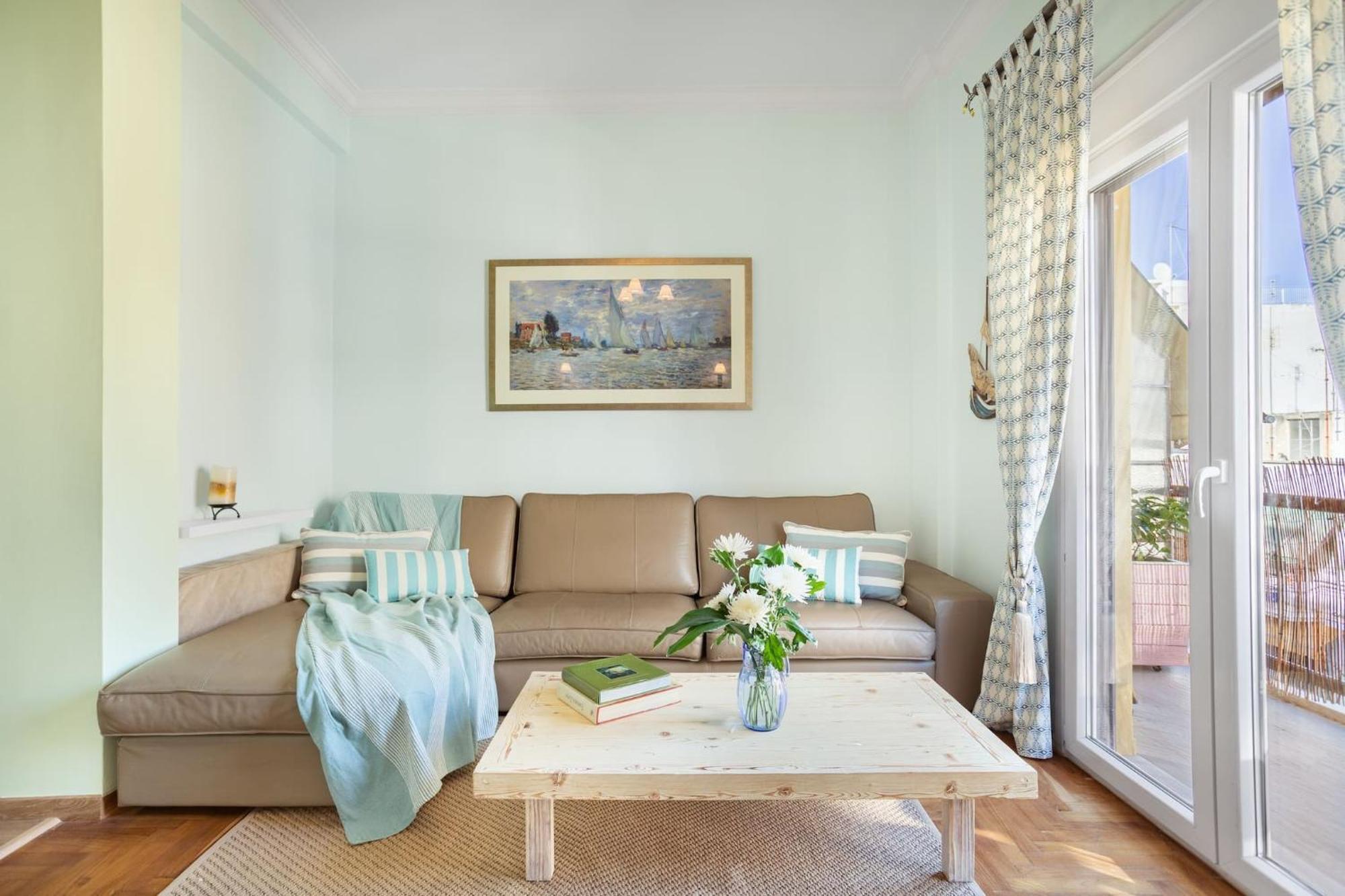 Bright, Calming Retreat With A Balcony Near Metro! Apartment เอเธนส์ ภายนอก รูปภาพ